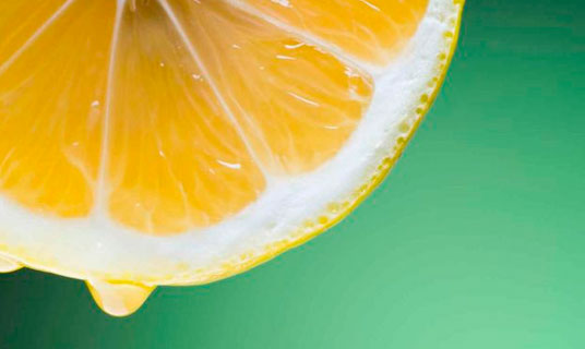 8 Beneficios del limón en ayunas